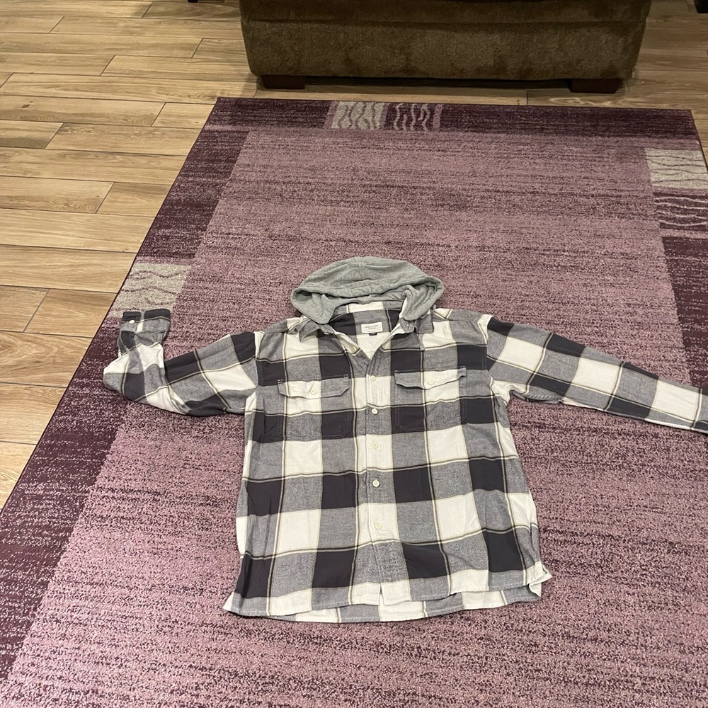 Large American Eagle flannel hoodie ￼